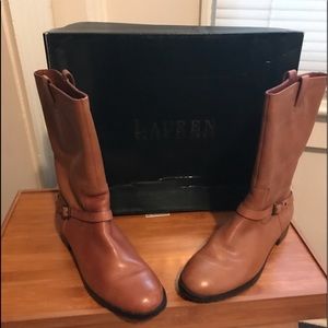 A beautiful pair of Ralph Lauren boots... Size 10
